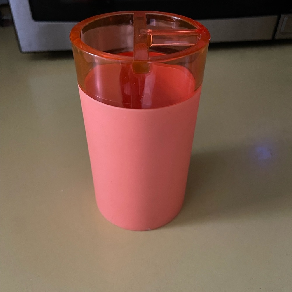 Plastic Toothbrush Holder